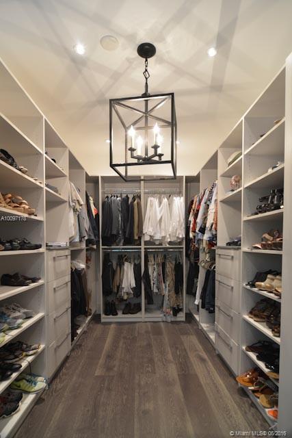 Pinecrest Manor - Residential Lease