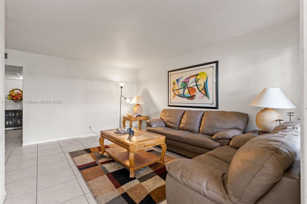 Photo of 200 Croton Ave #104, Lantana, FL 33462 (MLS # A11870164)