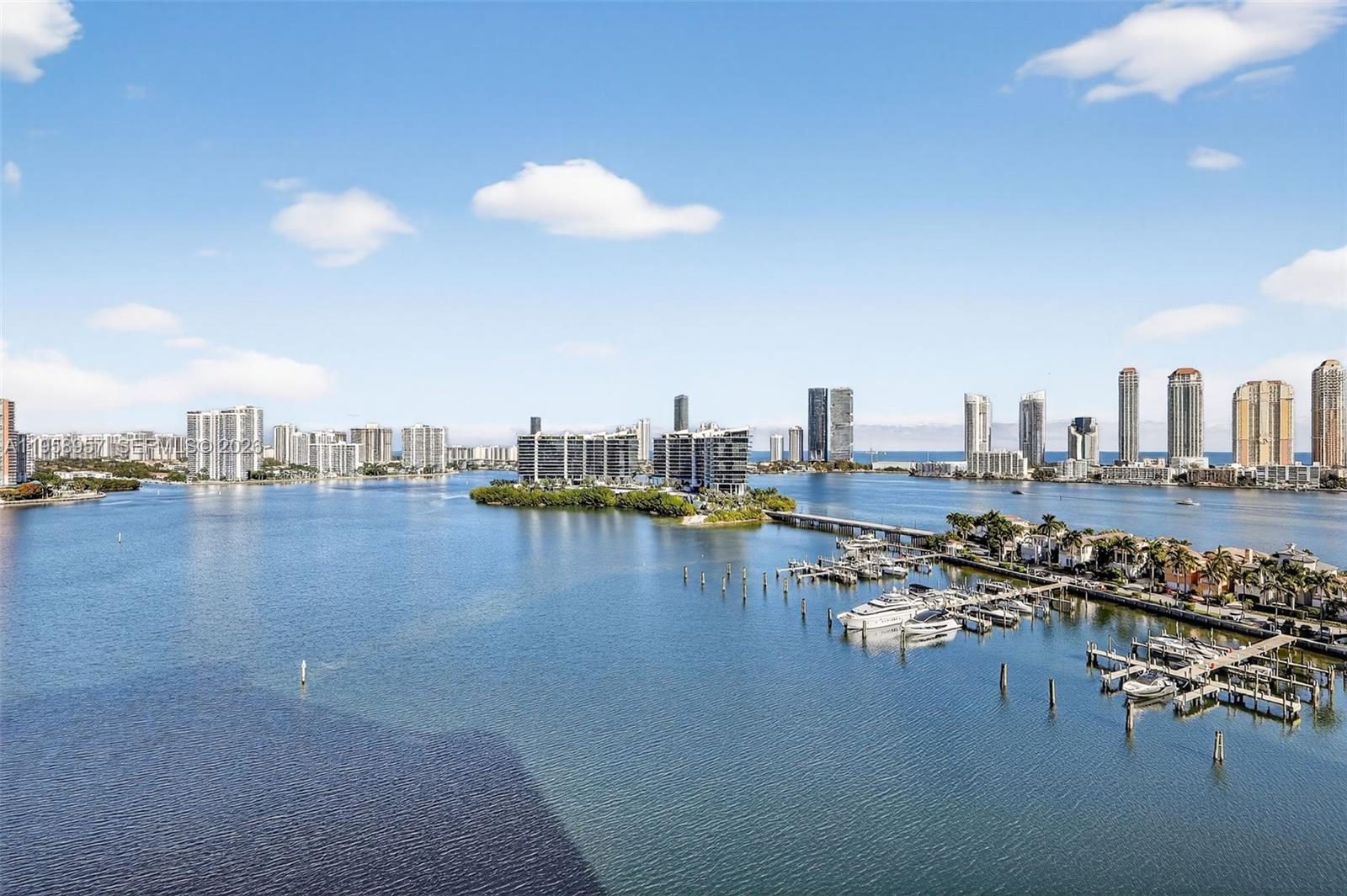 7000 ISL BLVD WILLIAMS IS - Residential