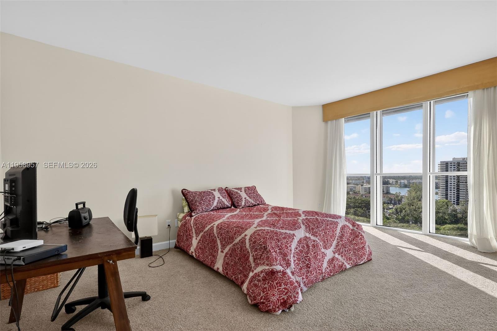 7000 ISL BLVD WILLIAMS IS - Residential