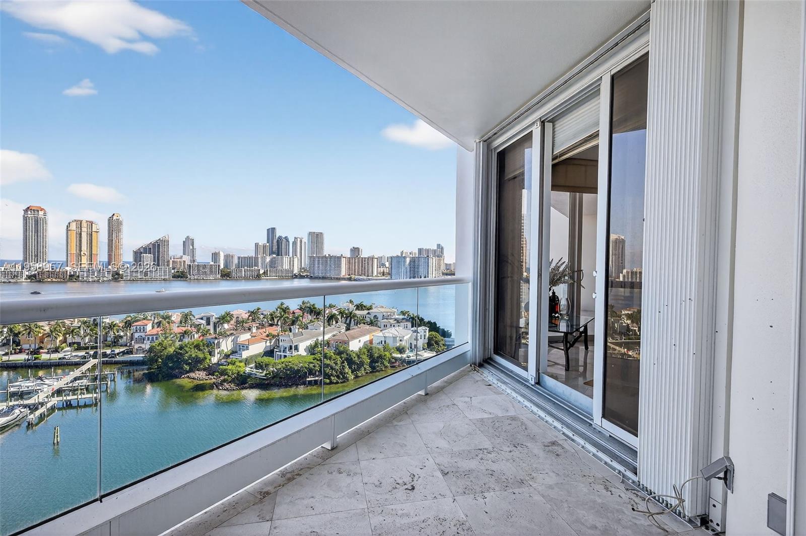 7000 ISL BLVD WILLIAMS IS - Residential