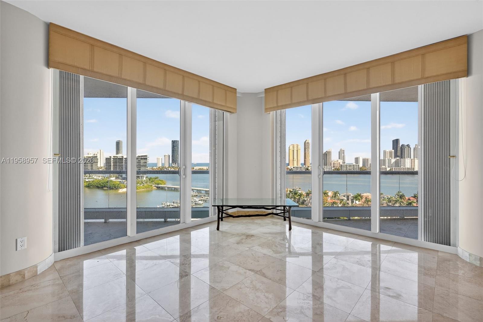 7000 ISL BLVD WILLIAMS IS - Residential