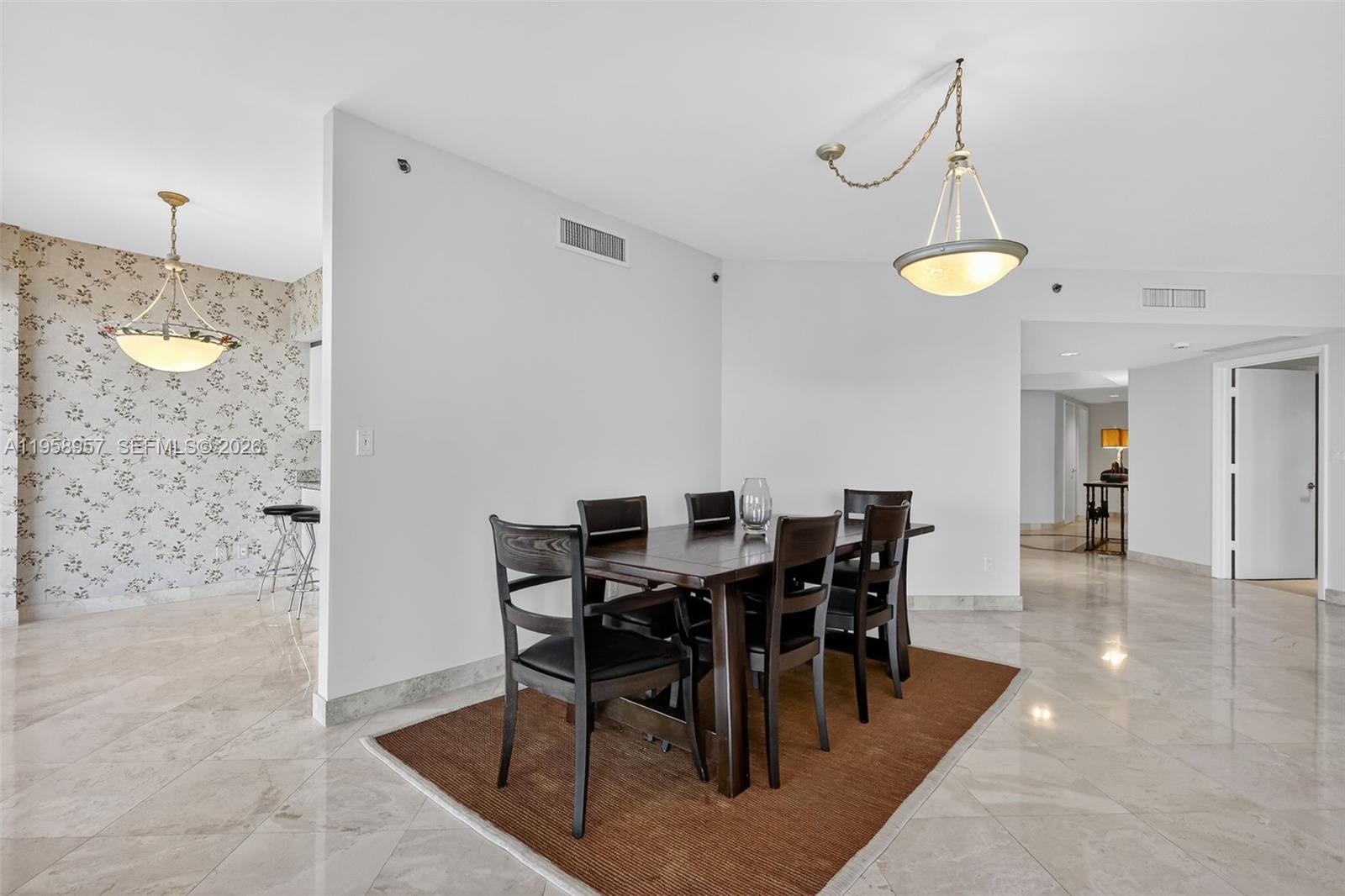 7000 ISL BLVD WILLIAMS IS - Residential