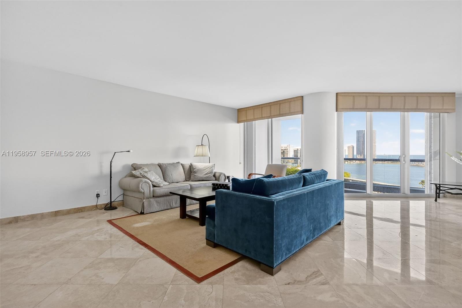 7000 ISL BLVD WILLIAMS IS - Residential