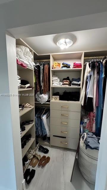 EASTSIDE AT AVENTURA COND - Residential Lease