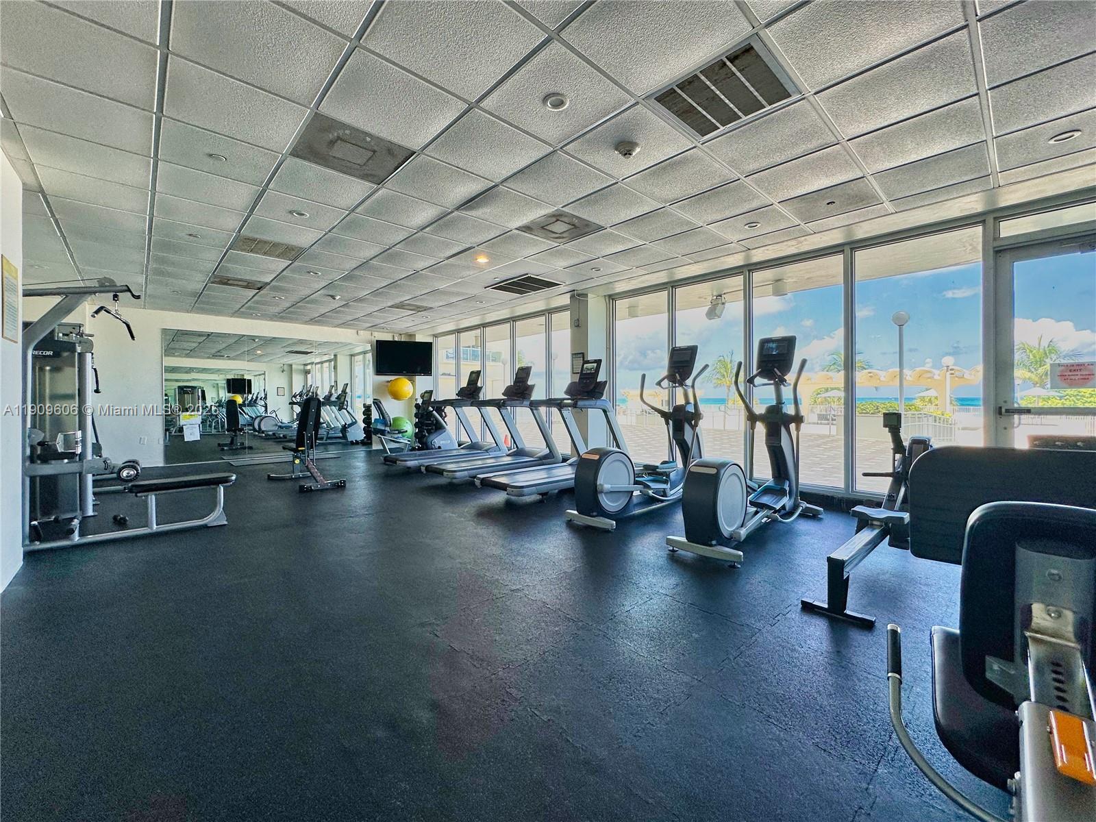 ARLEN BEACH CONDO - Residential Lease