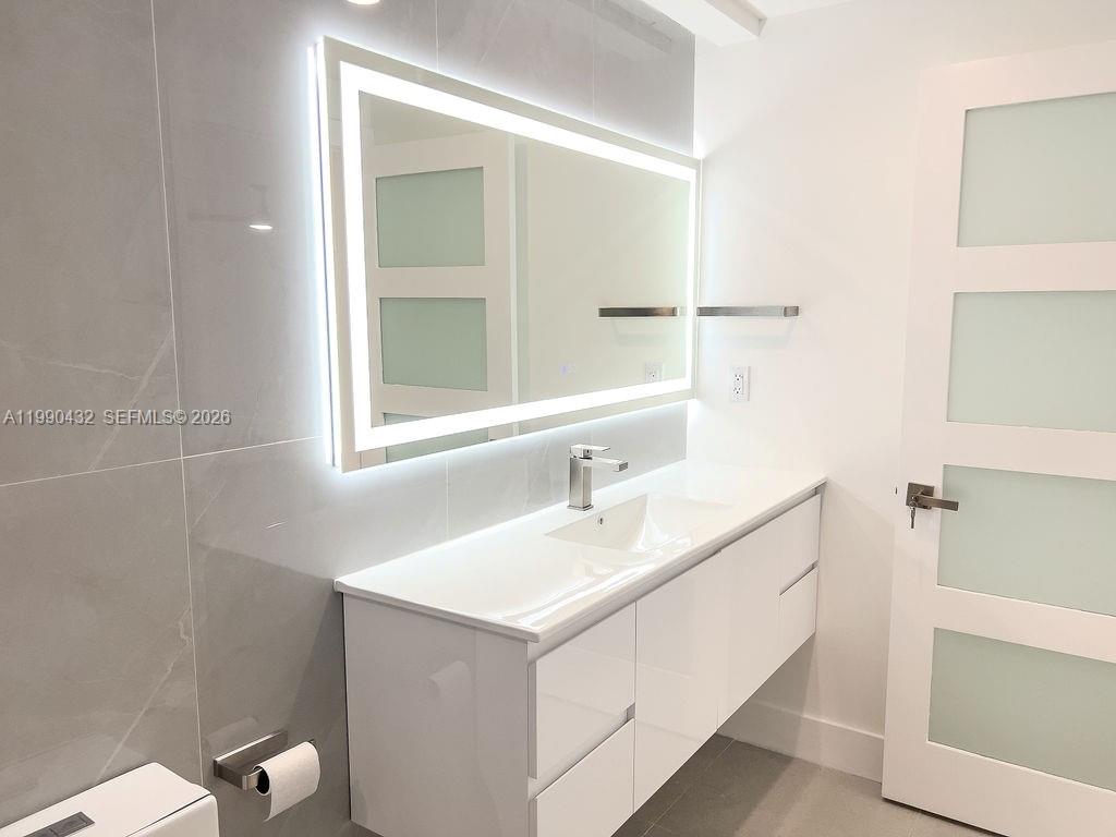 COUNTRY CLUB ESTATES SEC - Residential