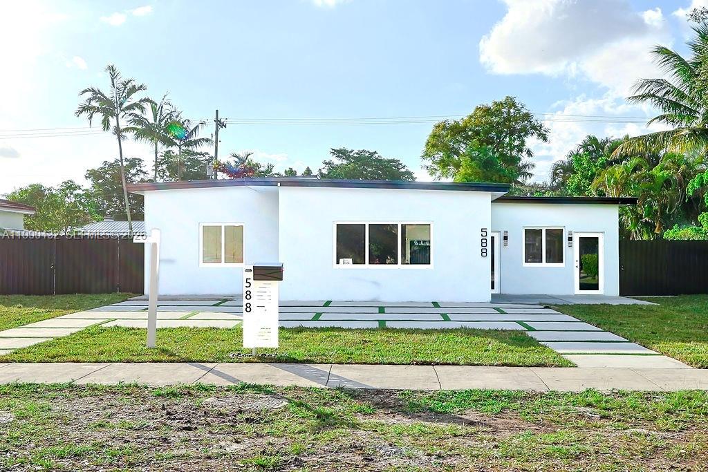 View photos, virtual tours, details... 588 Palmetto Dr