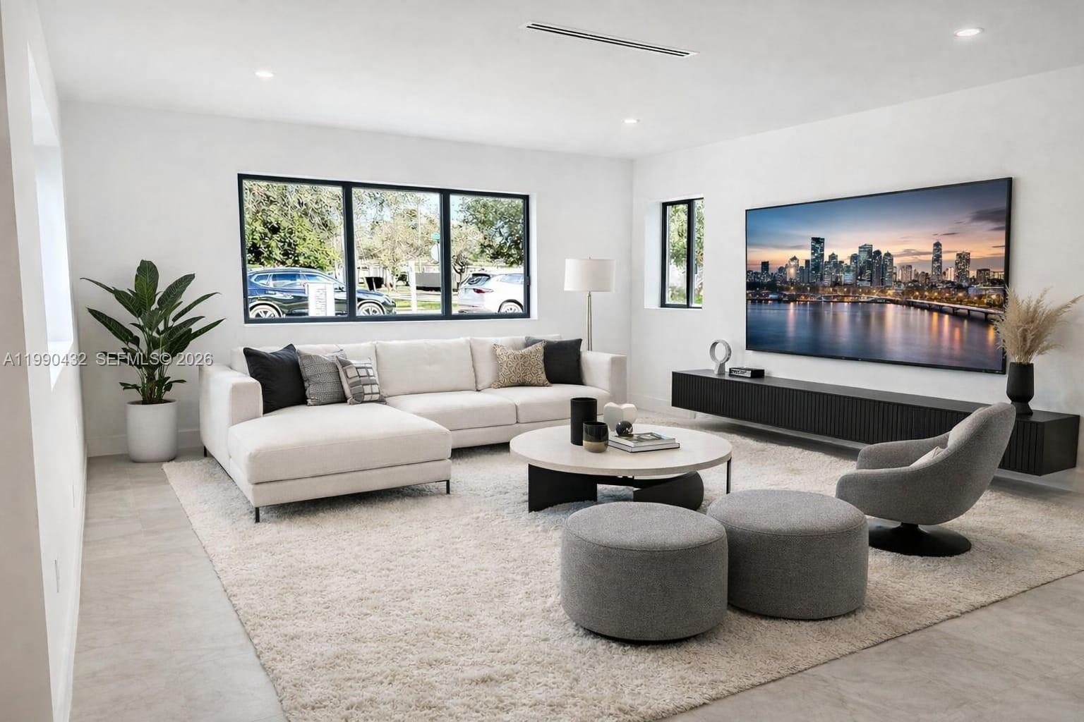 COUNTRY CLUB ESTATES SEC - Residential