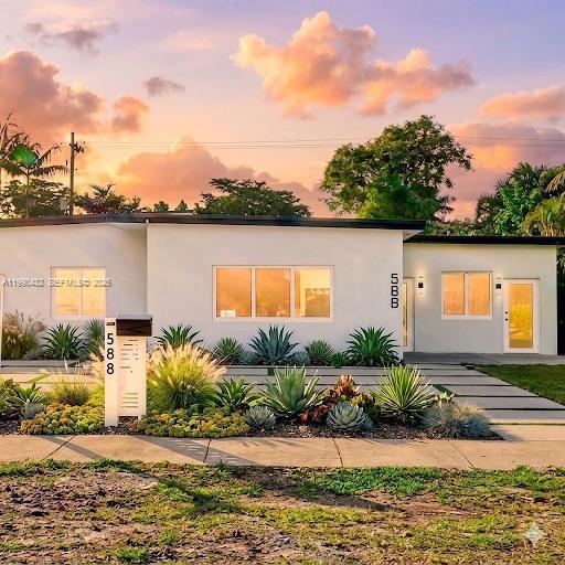 COUNTRY CLUB ESTATES SEC - Residential