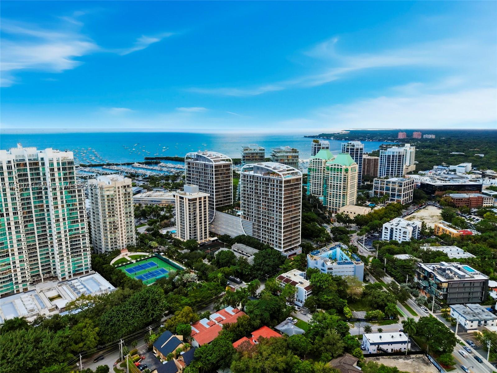 MR C RESIDENCES - Residential