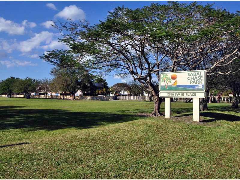 GREENGLADES CONDO 7 - Residential Lease