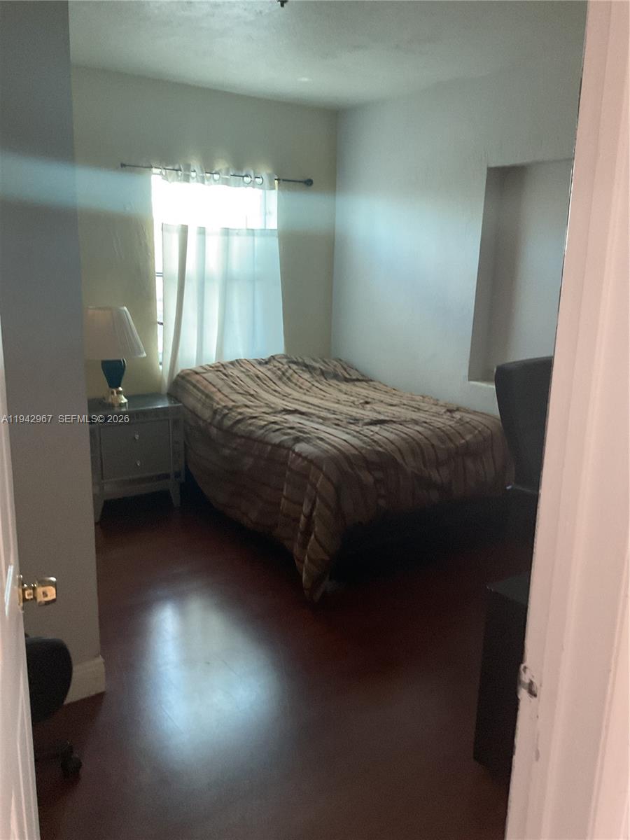 PARA VILLA HEIGHTS - Residential