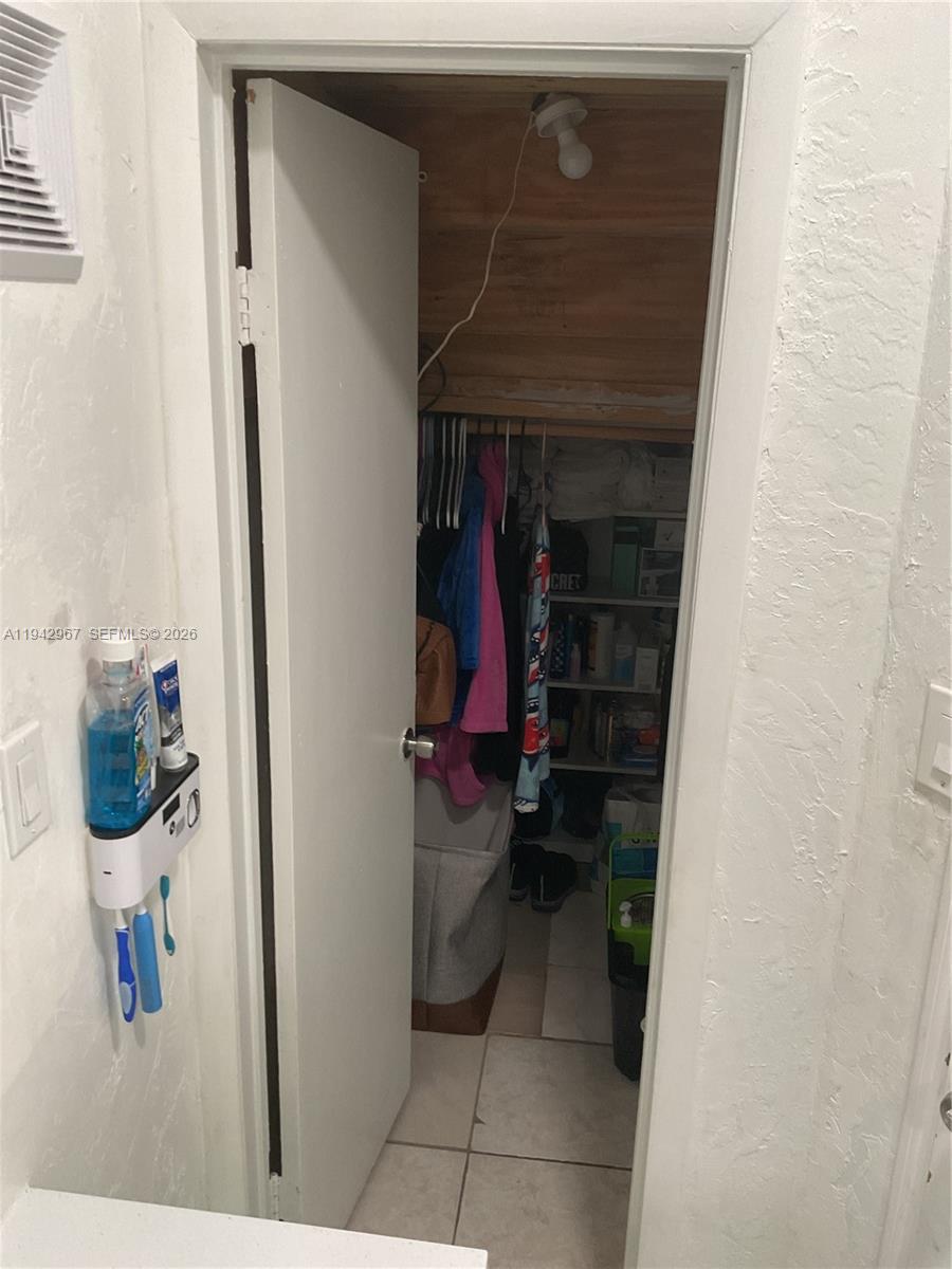 PARA VILLA HEIGHTS - Residential