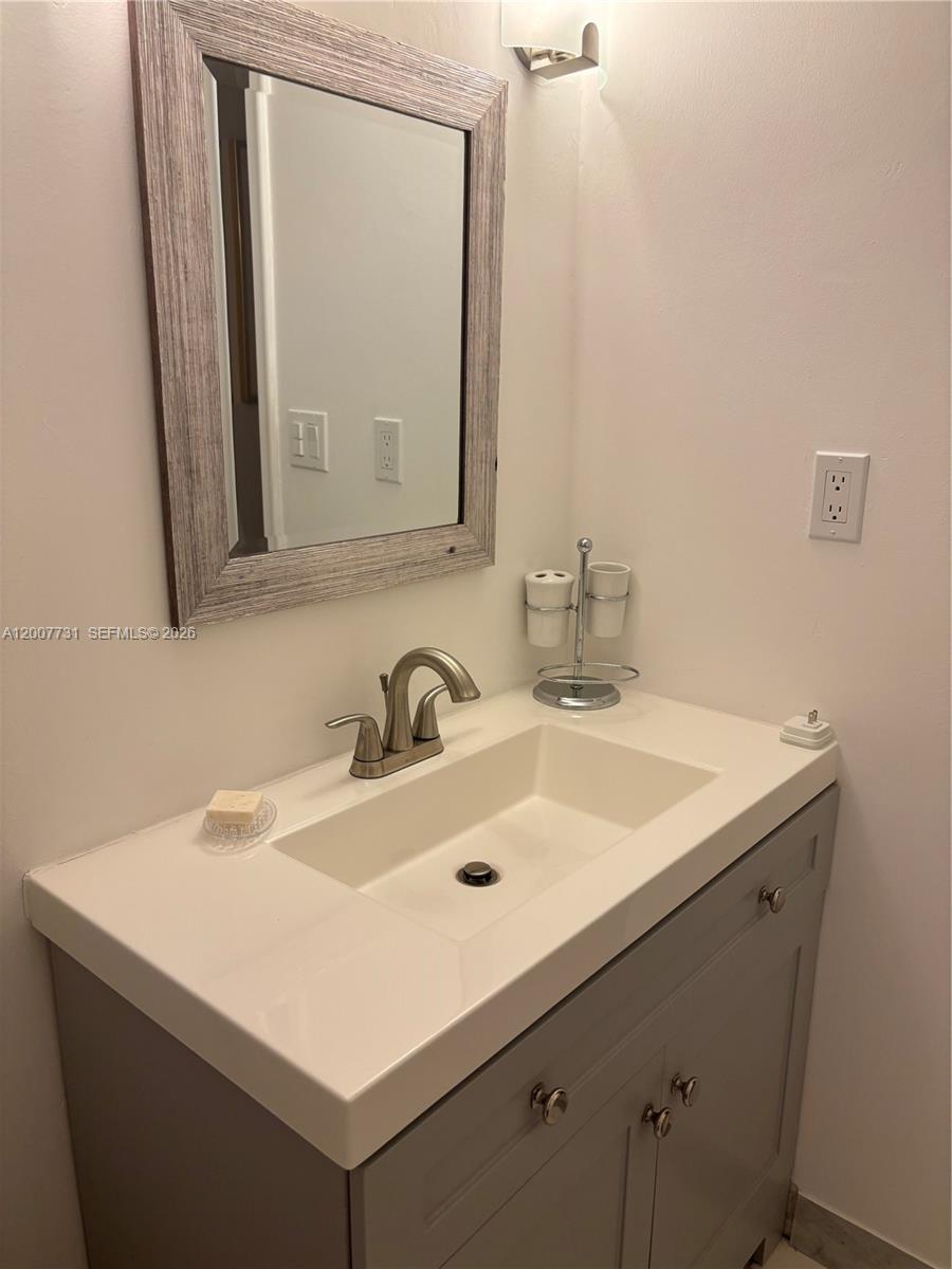 PRINCE GEORGE ARMS CONDO - Residential