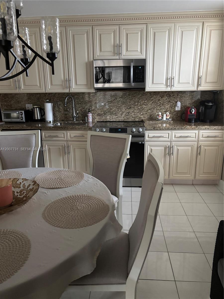 PRINCE GEORGE ARMS CONDO - Residential