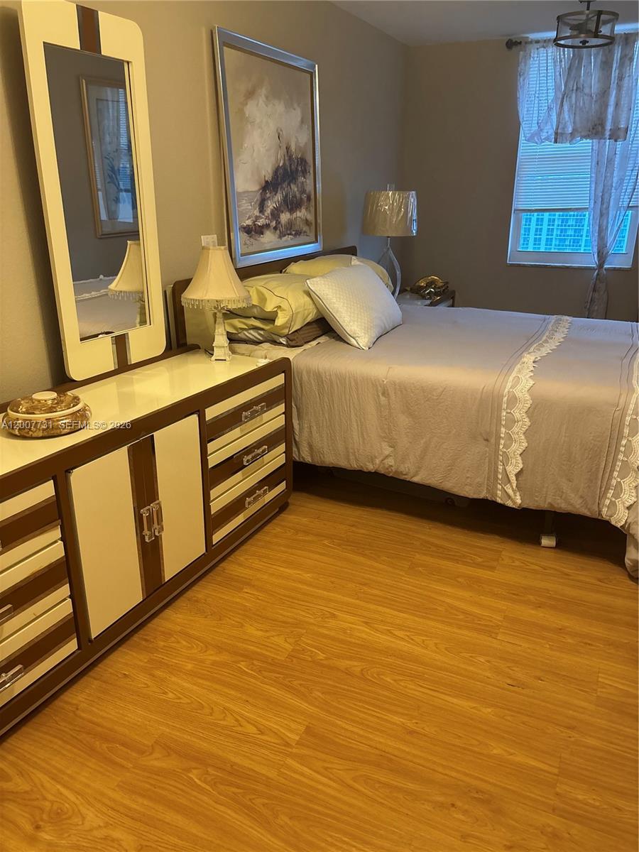 PRINCE GEORGE ARMS CONDO - Residential