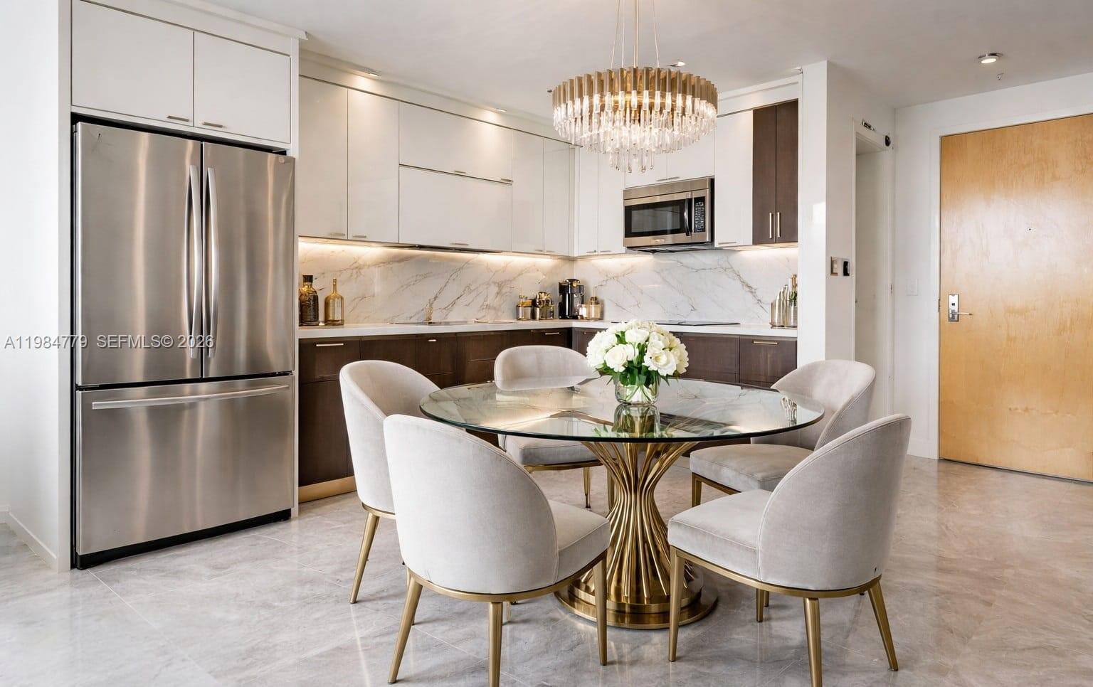 VIZCAYNE SOUTH CONDO - Residential