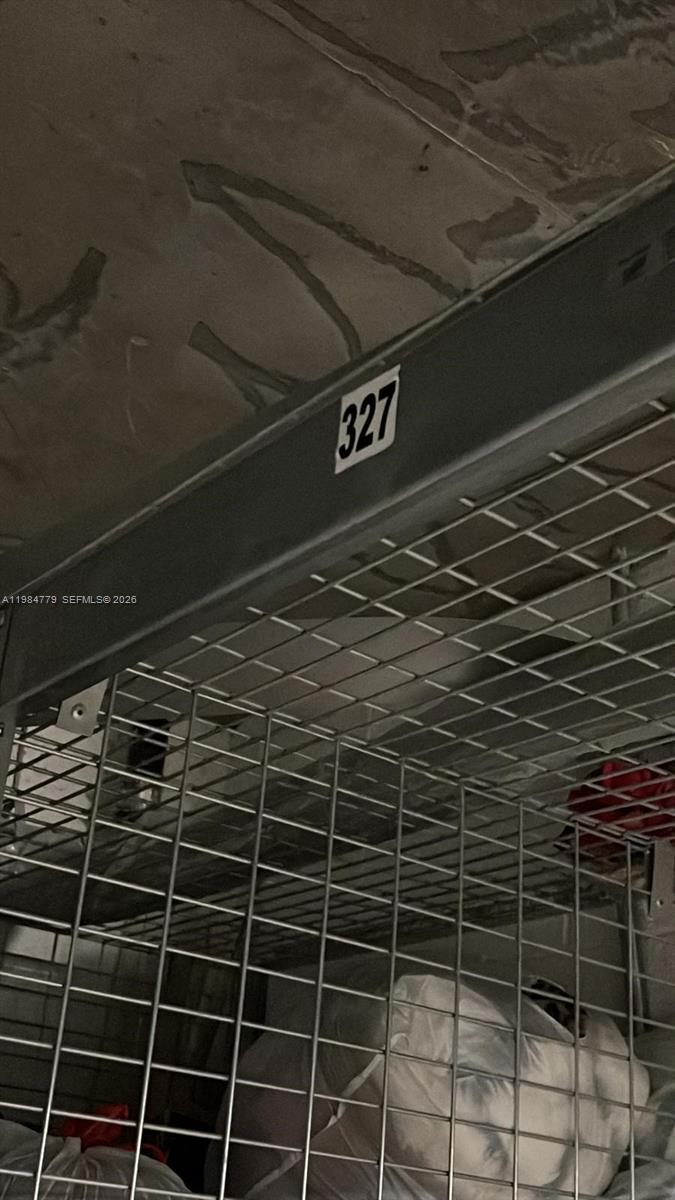 VIZCAYNE SOUTH CONDO - Residential