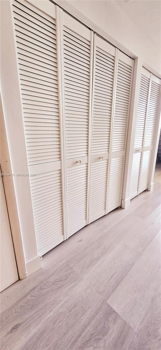 VIZCAYNE SOUTH CONDO - Residential