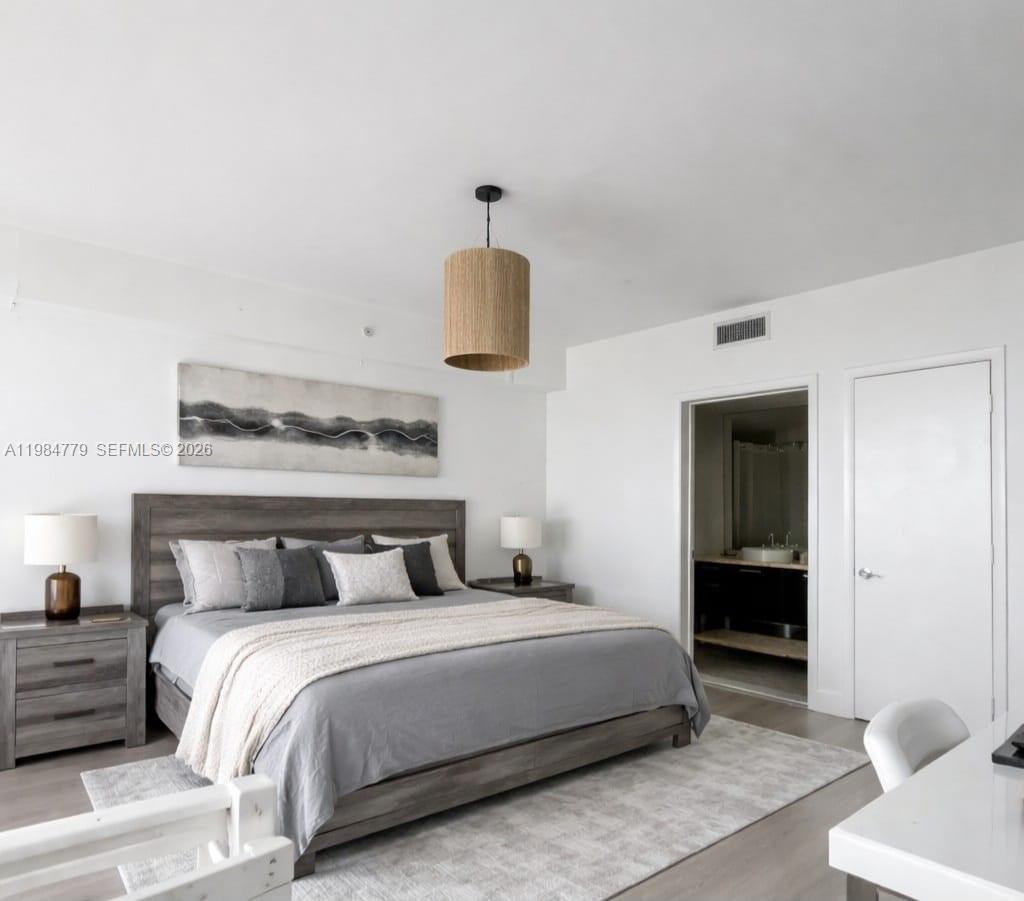 VIZCAYNE SOUTH CONDO - Residential