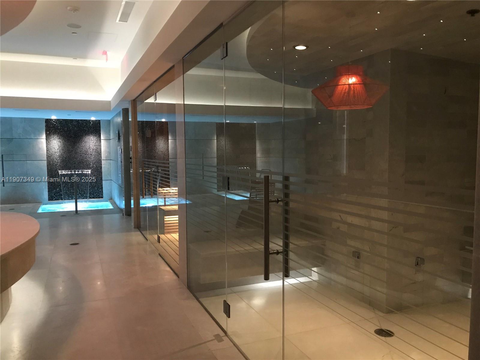 1010 BRICKELL CONDO - Residential Lease