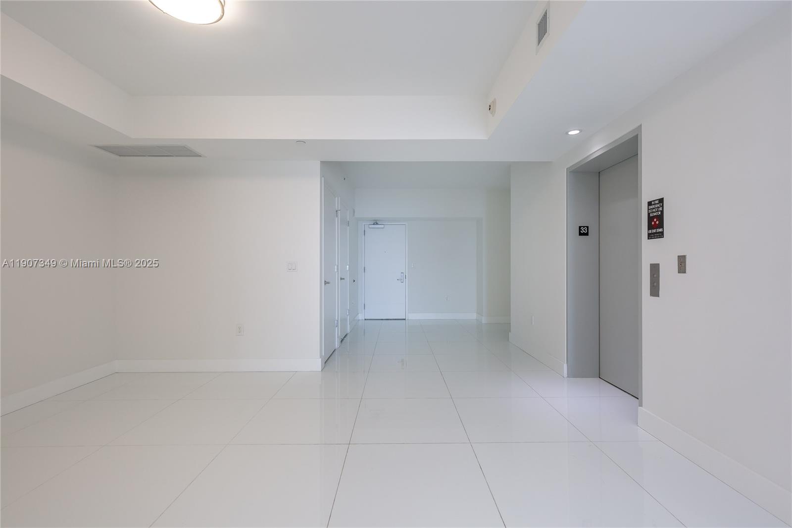 1010 Brickell Ave 3302