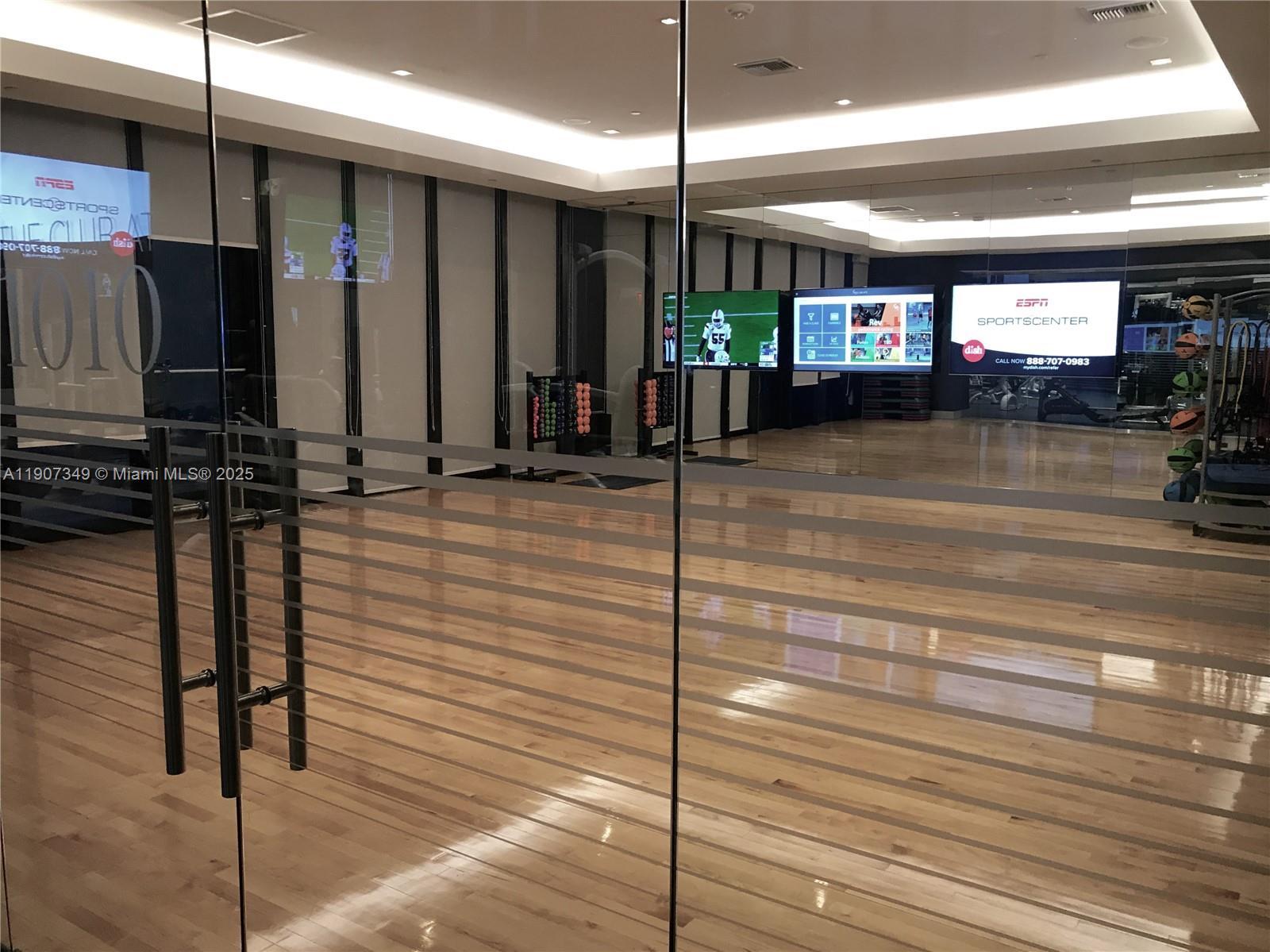 1010 BRICKELL CONDO - Residential Lease