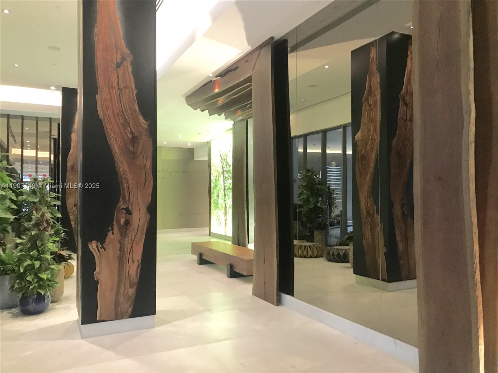 1010 BRICKELL CONDO - Residential Lease