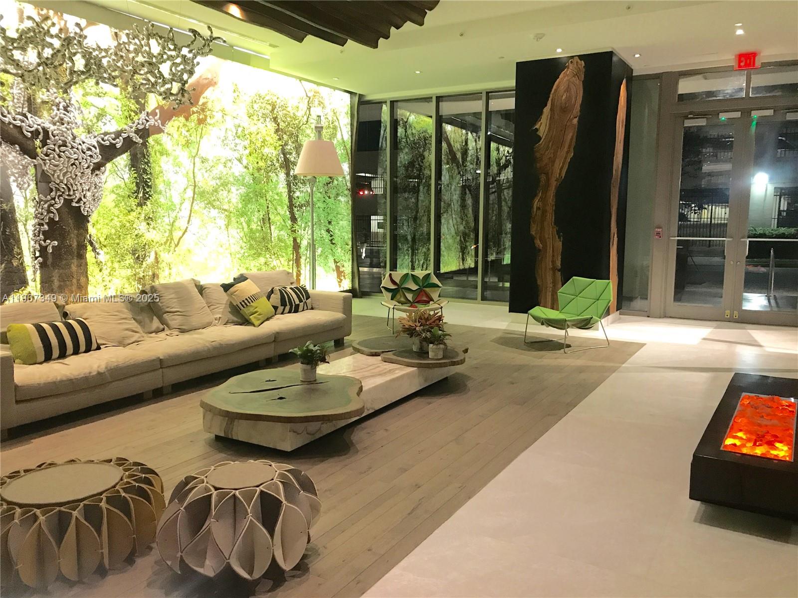 1010 BRICKELL CONDO - Residential Lease