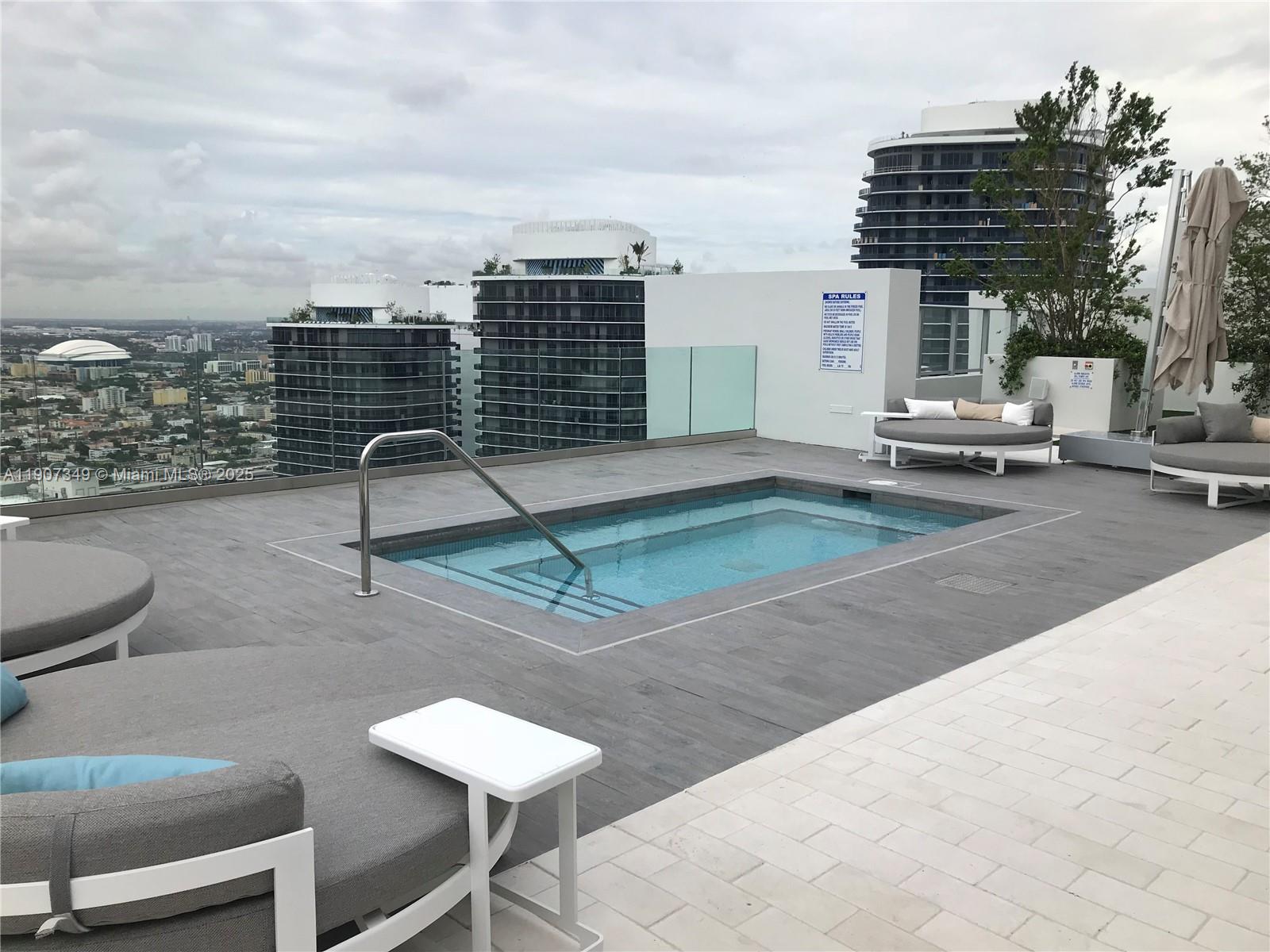 1010 BRICKELL CONDO - Residential Lease
