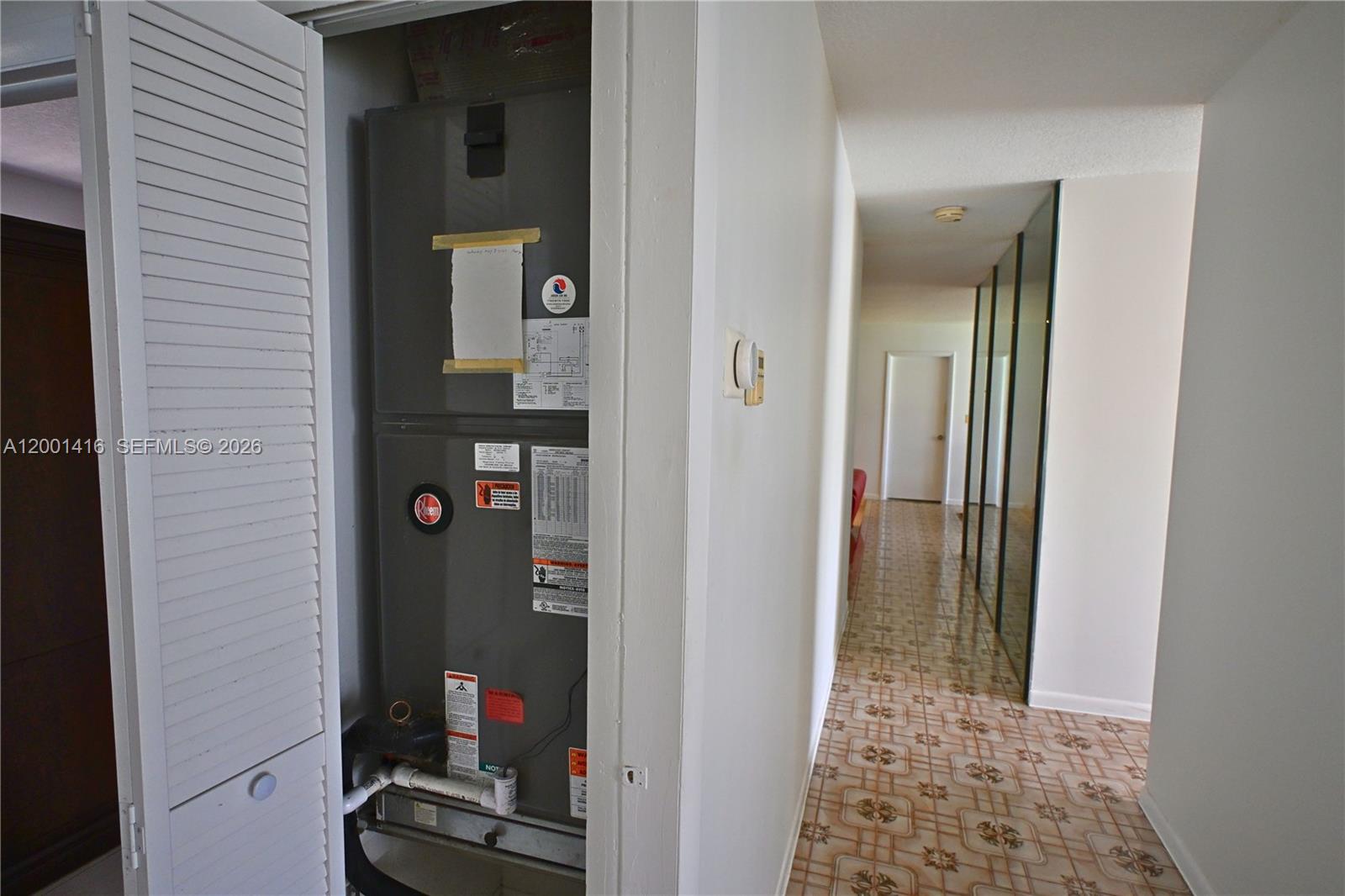 CARAVEL COUNTRY - Residential