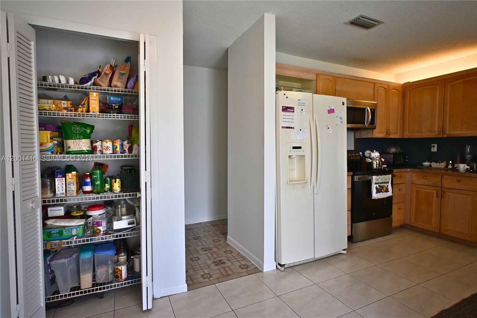 CARAVEL COUNTRY - Residential