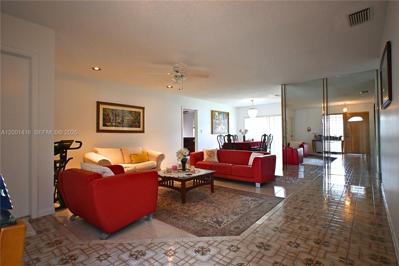 CARAVEL COUNTRY - Residential