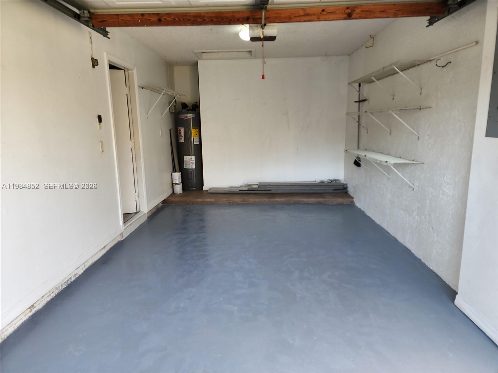 HILLSBORO COUNTRY CLUB - Residential