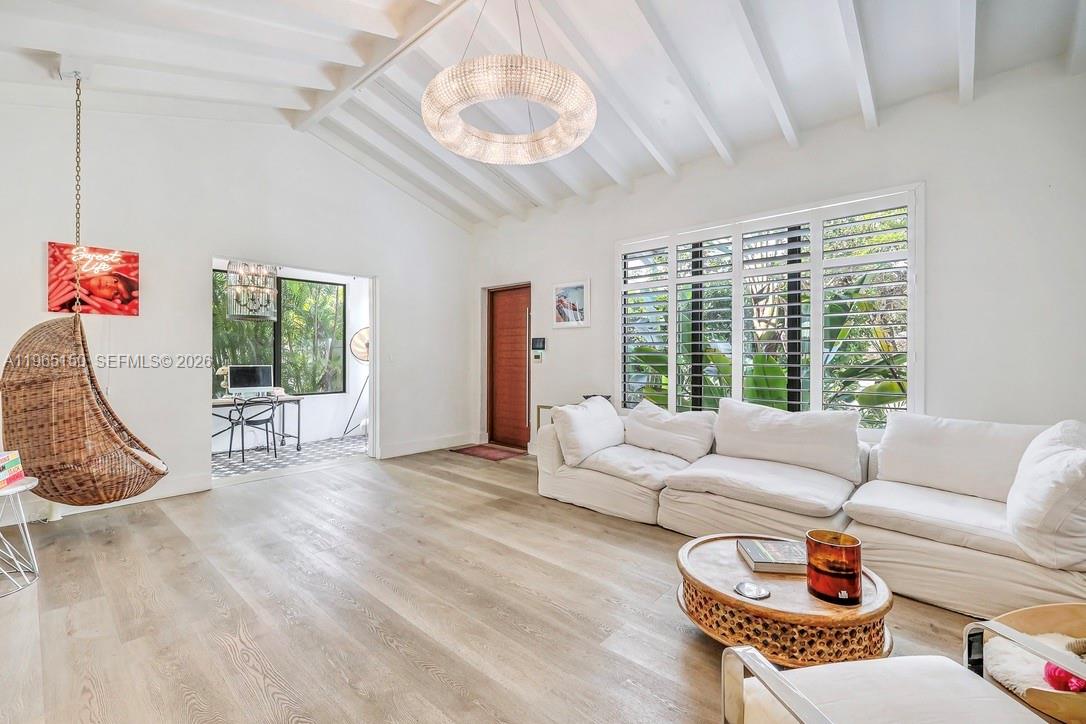 MIAMI SHORES SEC 5 - Residential