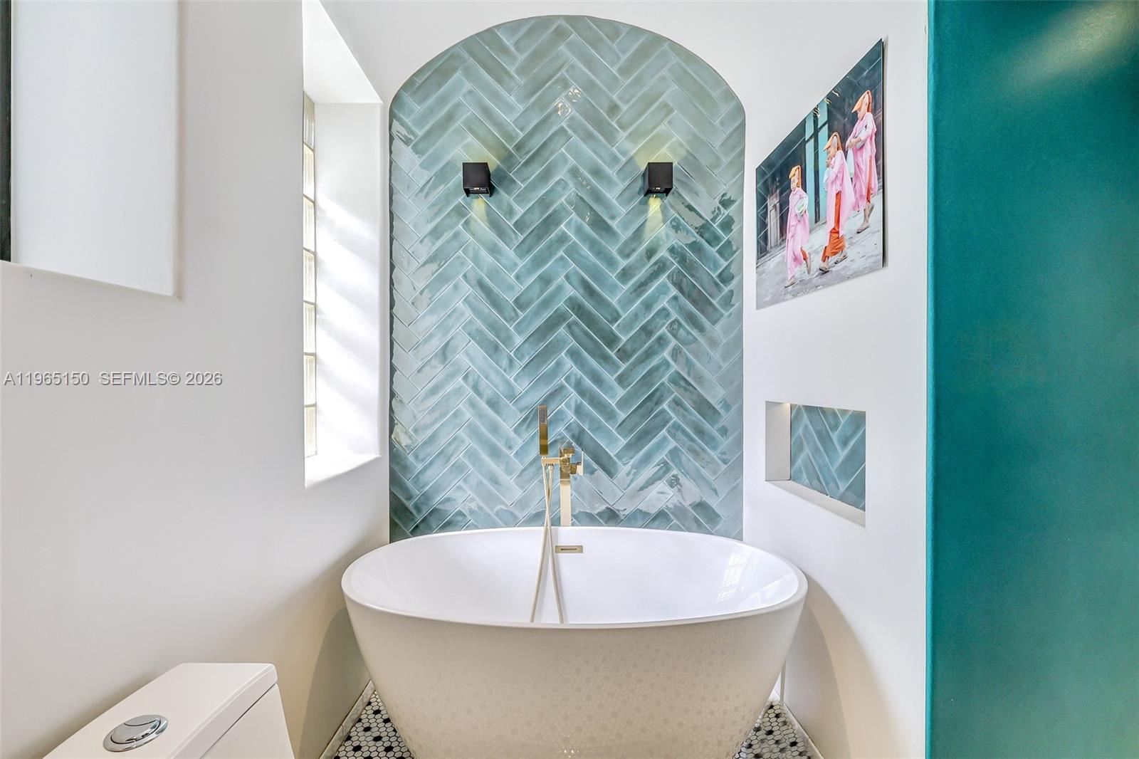 MIAMI SHORES SEC 5 - Residential