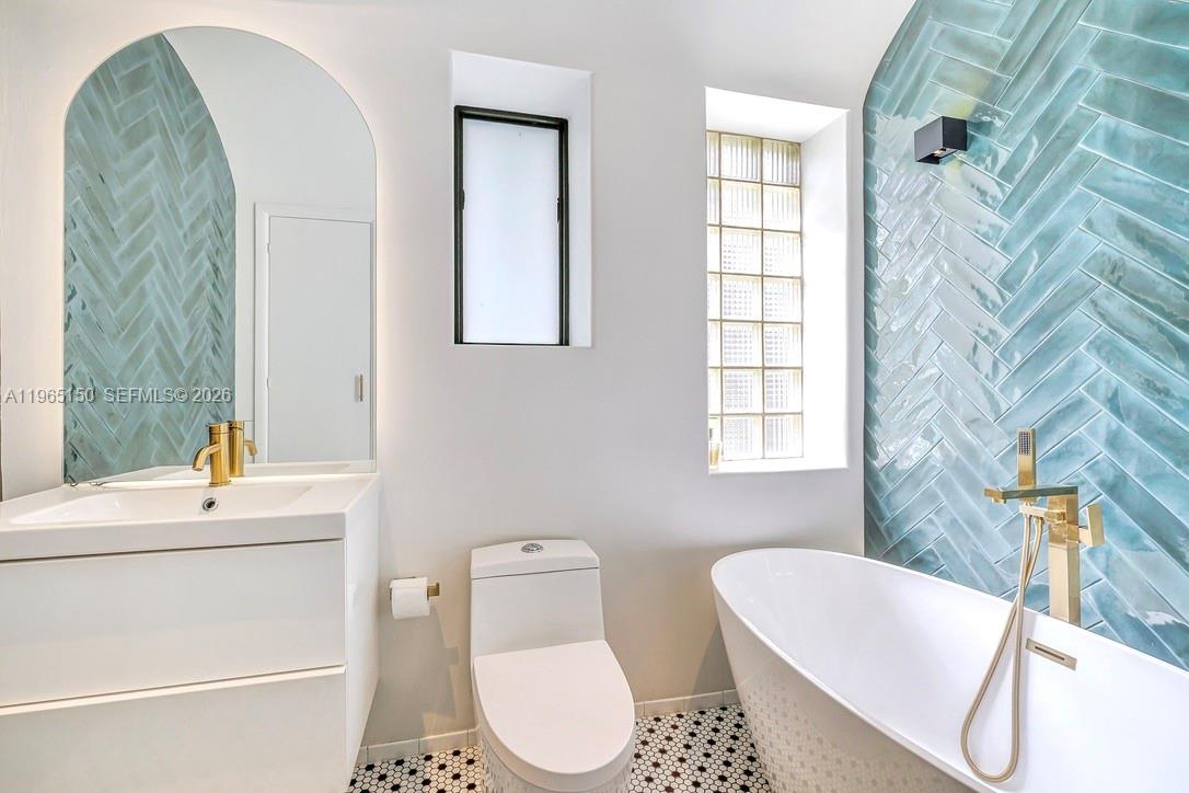 MIAMI SHORES SEC 5 - Residential