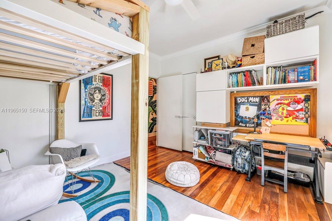 MIAMI SHORES SEC 5 - Residential