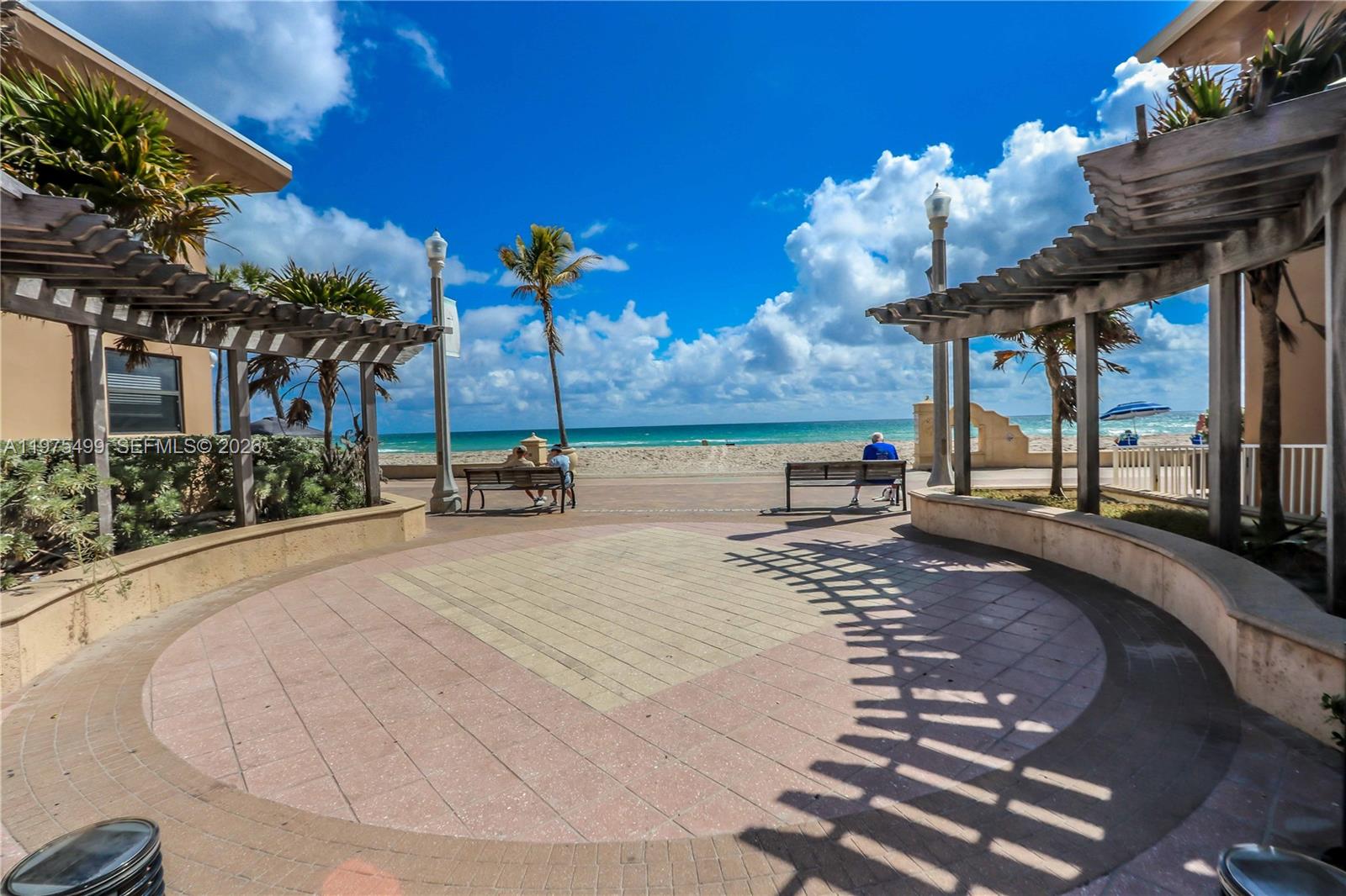 OCEAN GRANDE BEACH CLUB C - Residential