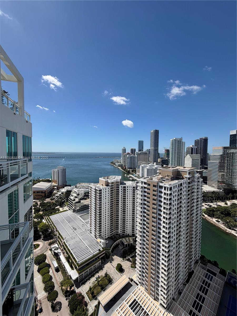 ASIA CONDO - Residential Lease