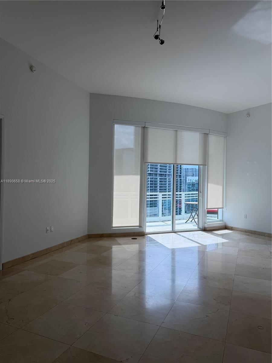 ASIA CONDO - Residential Lease