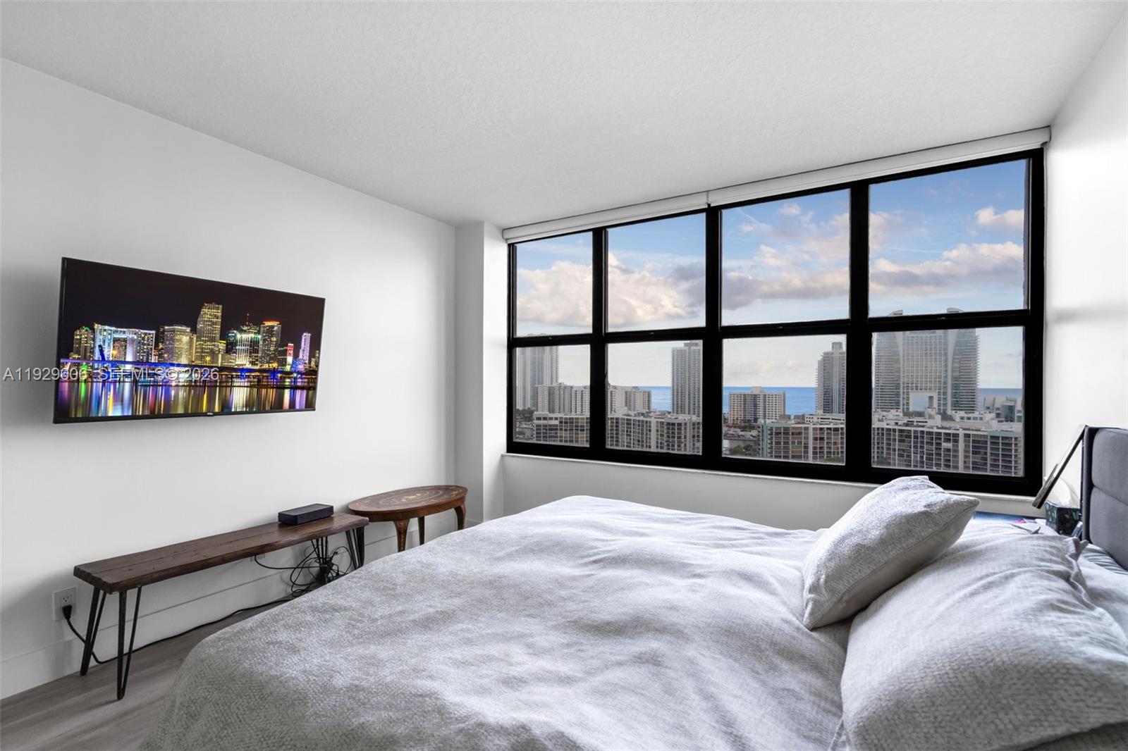 OLYMPUS CONDO PHASE - Residential