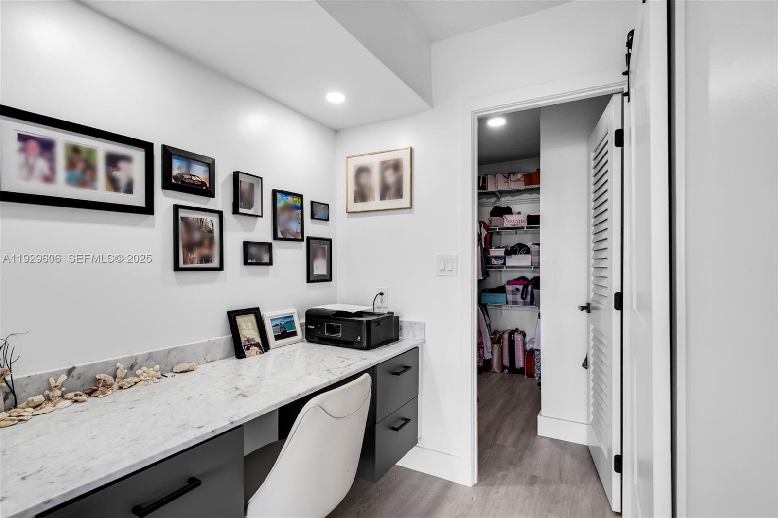 OLYMPUS CONDO PHASE - Residential