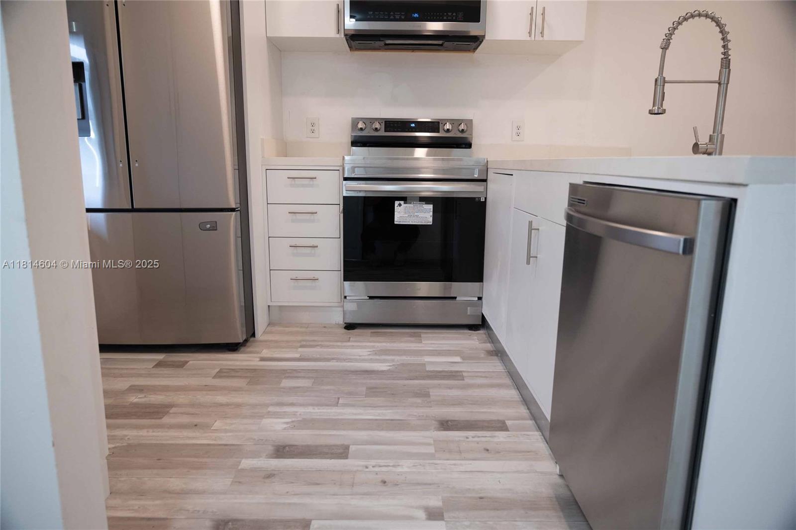 ORIOLE GARDENS THREE 77 C - Residential