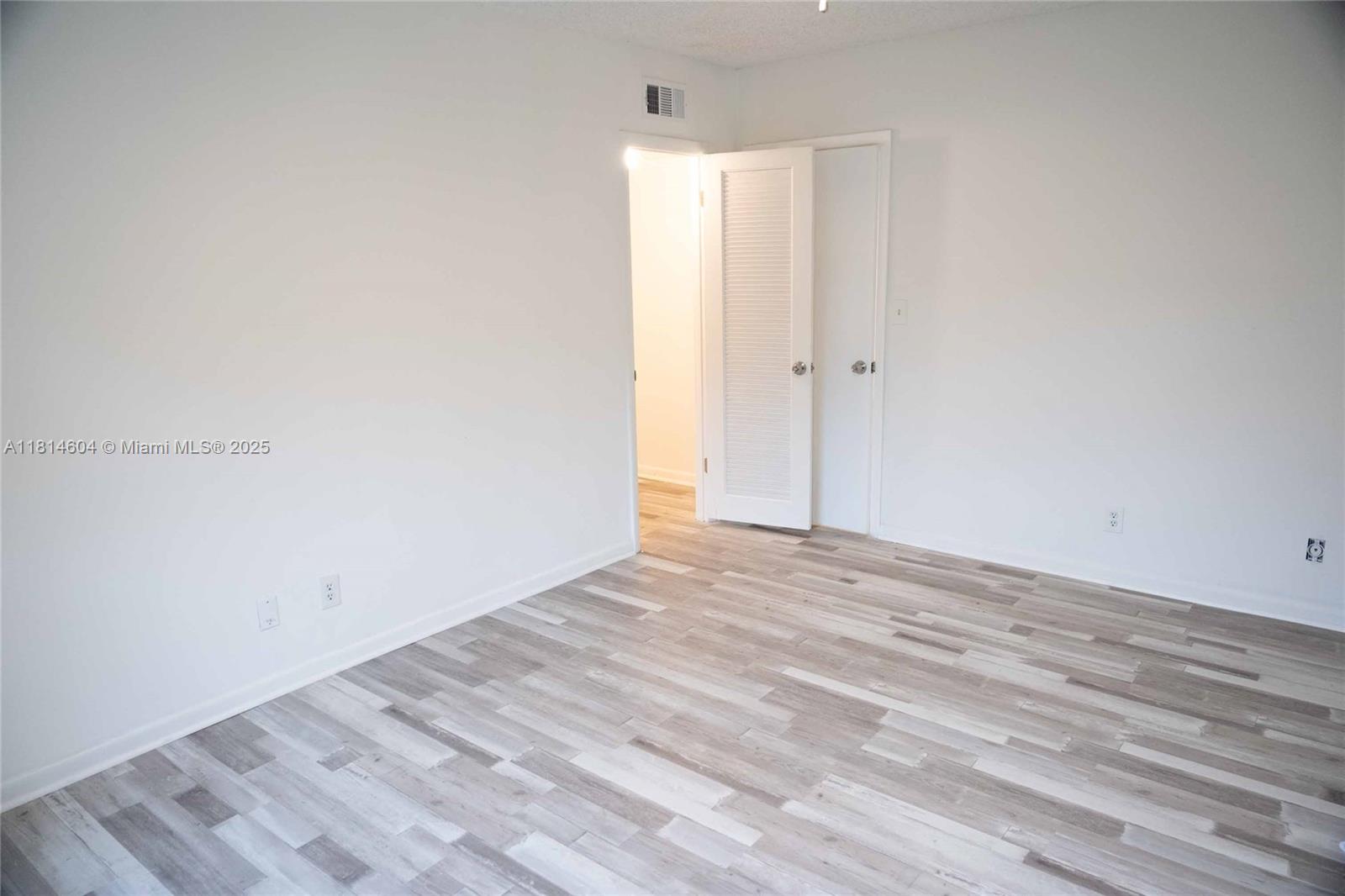 ORIOLE GARDENS THREE 77 C - Residential