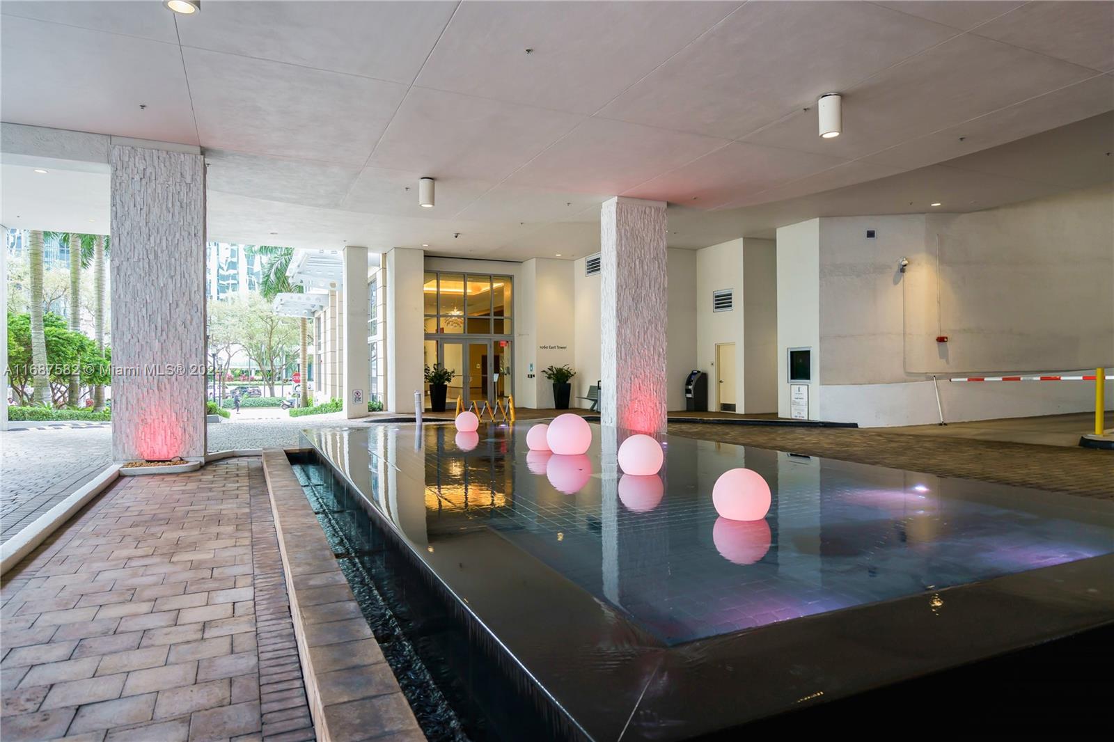 1060 BRICKELL CONDO - Residential