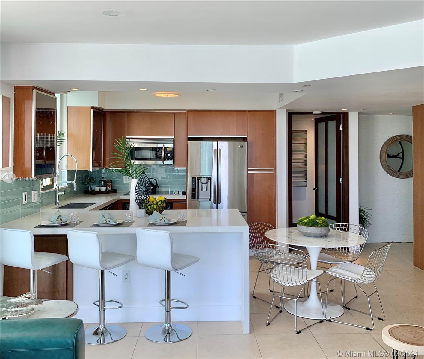 THE GRAND VENETIAN CONDO - Residential