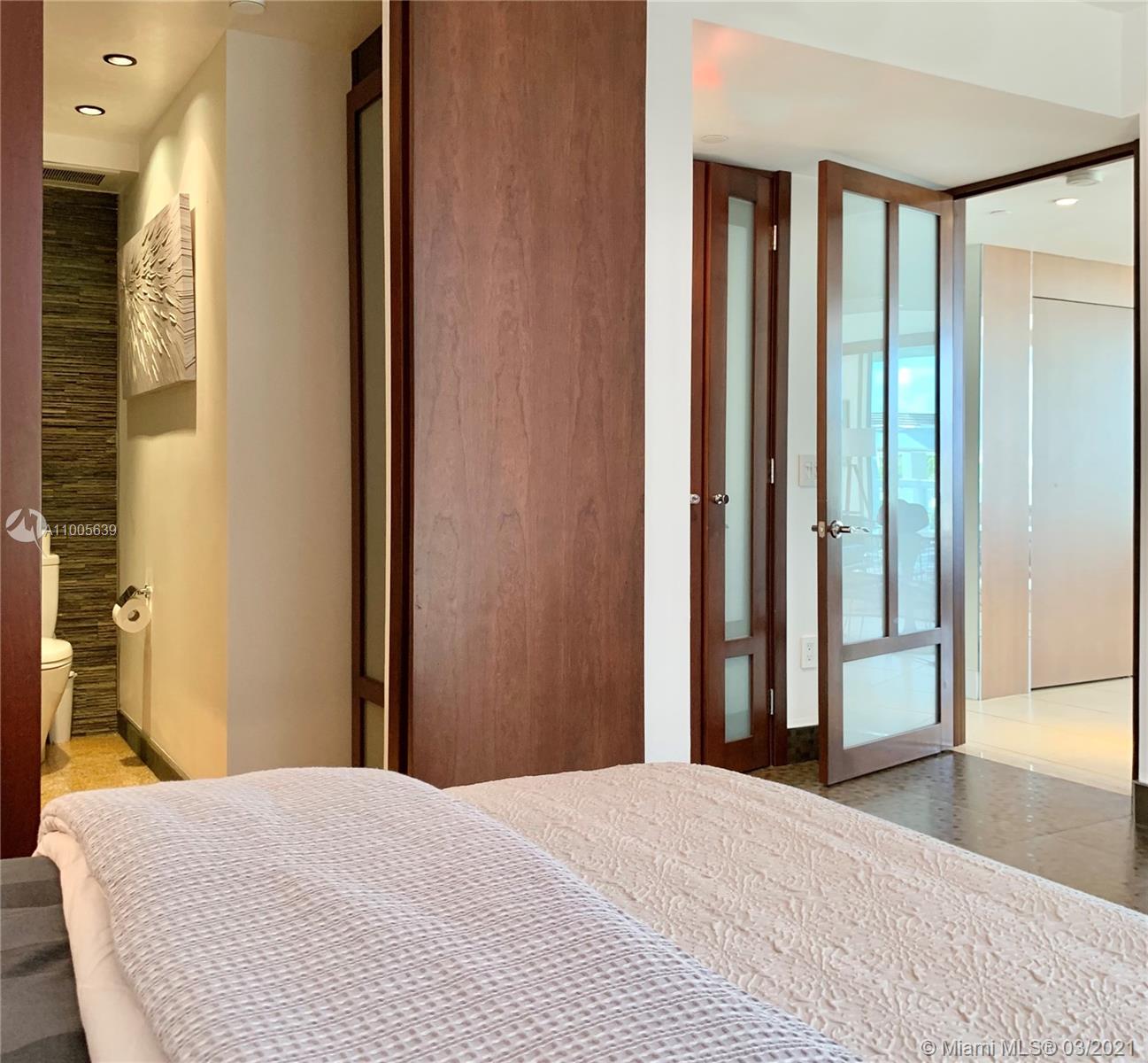 THE GRAND VENETIAN CONDO - Residential