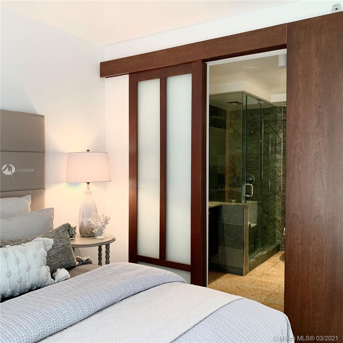 THE GRAND VENETIAN CONDO - Residential